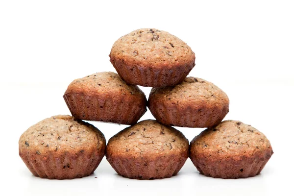 Muffin Con Gocce Cioccolato Isolati Sfondo Bianco — Foto Stock