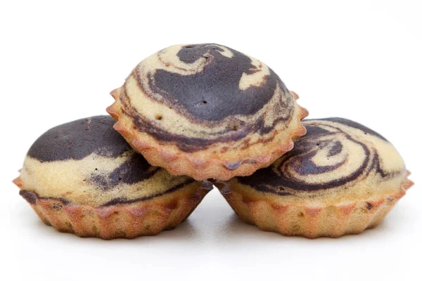 Muffinki Jagodami Białym Tle — Zdjęcie stockowe