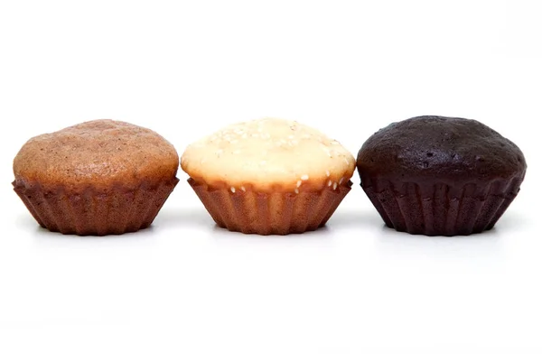 Muffins Isolerad Vit Bakgrund — Stockfoto