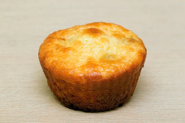 Muffin Geïsoleerd Een Witte Achtergrond — Stockfoto