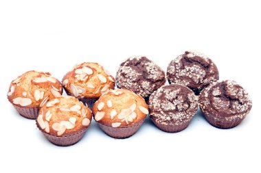 Beyaz bir arka plan üzerinde izole kek