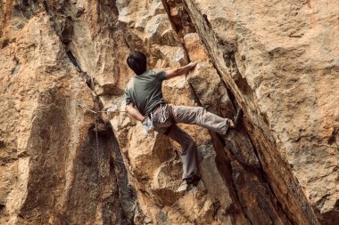 Kaya tırmanışı.