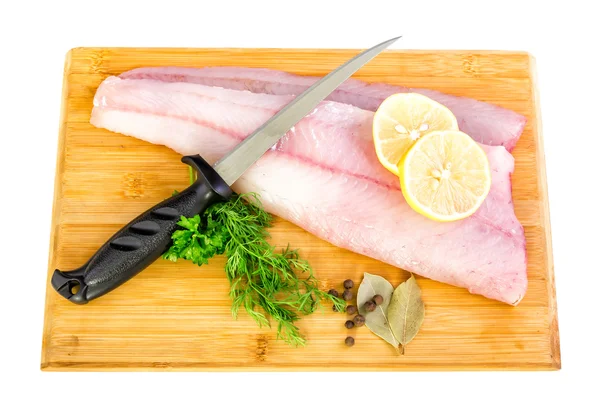 Filetti di walleye freschi con coltello — Foto Stock