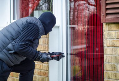 Devam eden hırsızlık