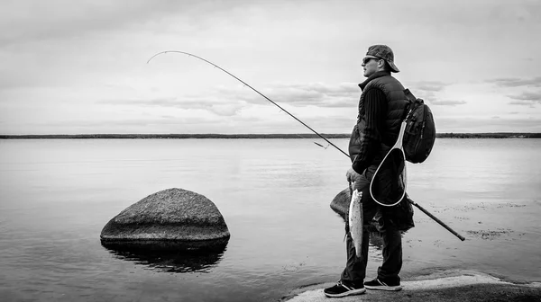 Paysage de pêche monochrome — Photo