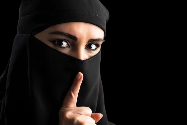 Muslim woman portrait with quiet symbol — Stock Photo, Image