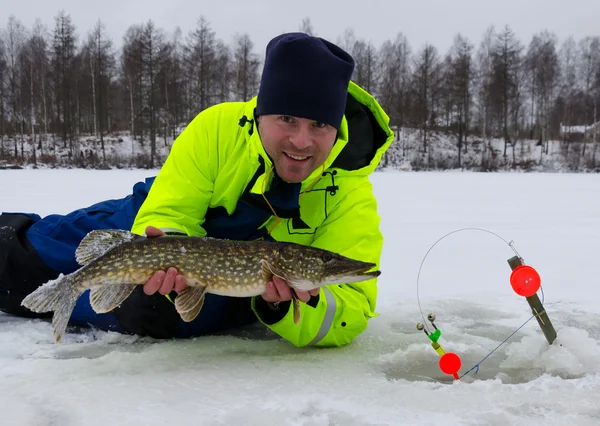 Winter visserij geluksdag — Stockfoto