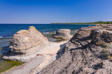 Byrum Deniz Sahil kayalıklarla Öland Adası