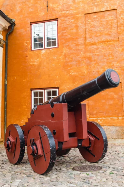 Old cannon in Helsingor — Stock Photo, Image