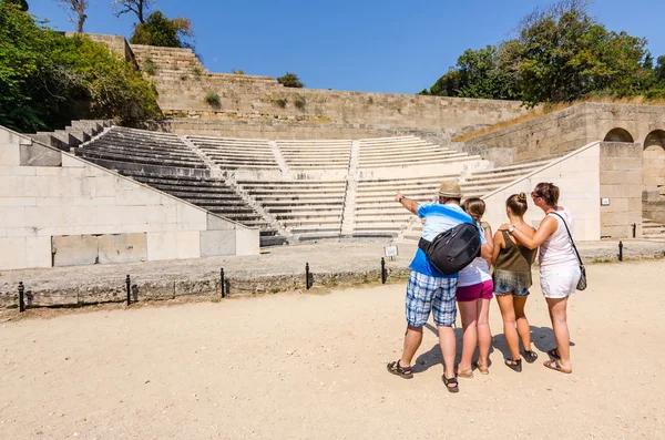 Educación familiar sobre historia antigua —  Fotos de Stock