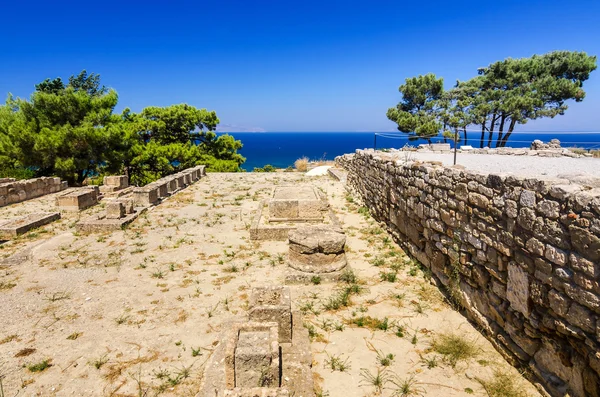 Kamiros ruins with sea view — Stock Photo, Image