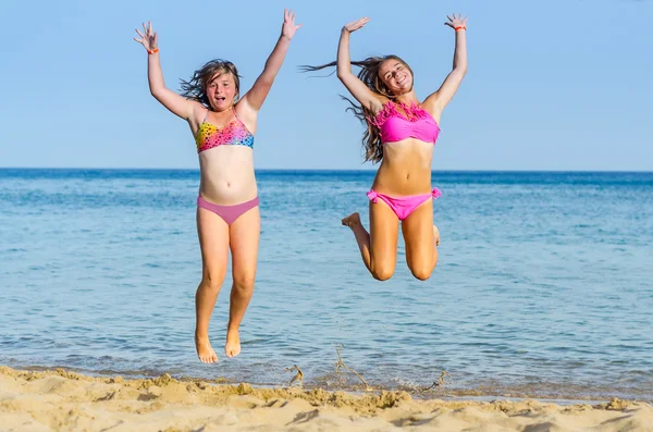 Playa tropical felicidad — Foto de Stock