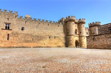 Ana kare ile antik Rhodes kale