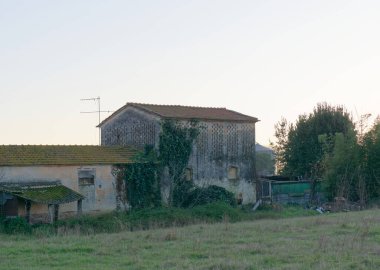 Luni 'de bir çiftlik La Spezia yakınlarında güzel bir yer.