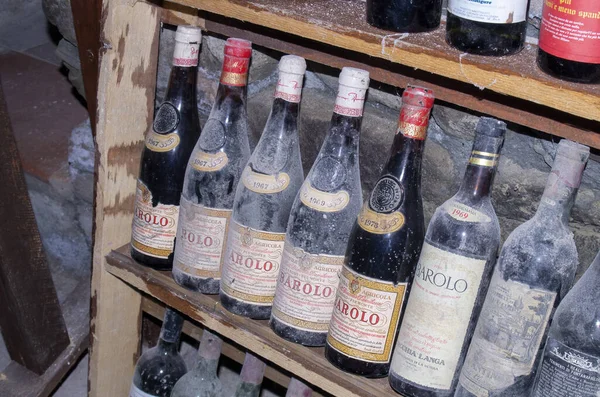Spezia Januari 2020 Oude Fles Wijn Een Kelder — Stockfoto