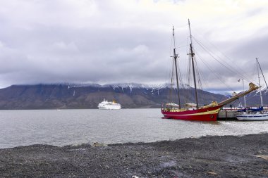 Svalbard Adası