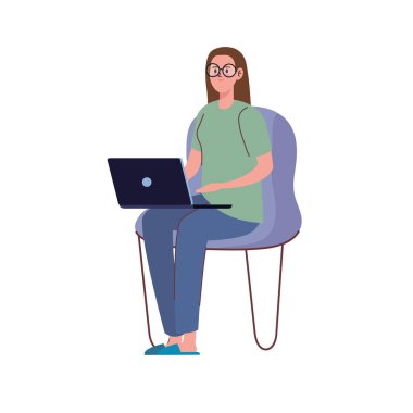 Sandalyede oturan kadın.