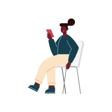 Akıllı telefon kullanan afro kadın.