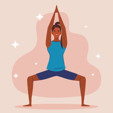 Genç afro kadın yoga yapıyor.