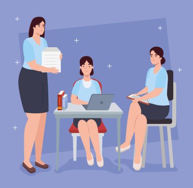 İş ofisindeki iş kadınları