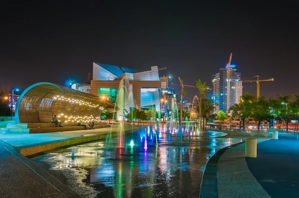 Fonte à noite em Beer Sheva . — Fotografia de Stock