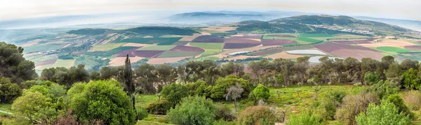 Izrael panoráma a völgy a Tábór-hegy. Stock Fotó