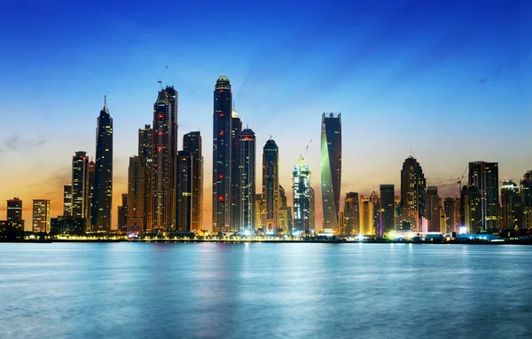 Dubai marina during twilight — Stock Photo, Image