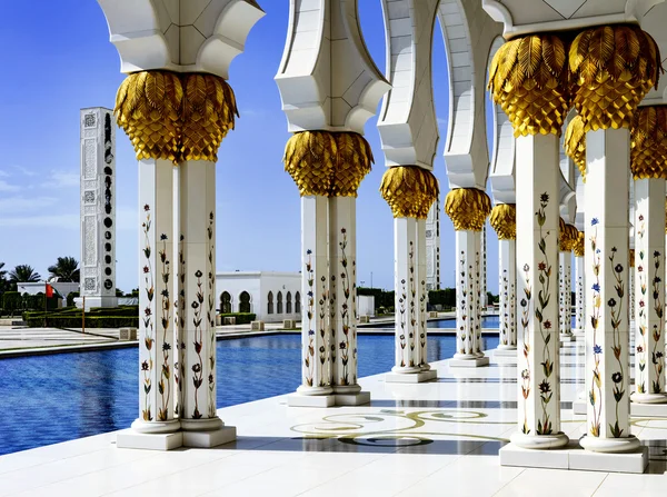 Mezquita blanca — Foto de Stock