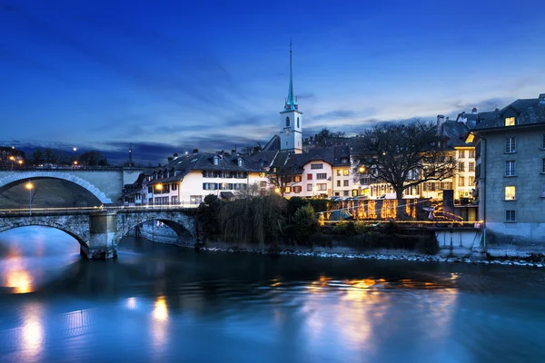 Die Stadt bei Nacht — Stockfoto