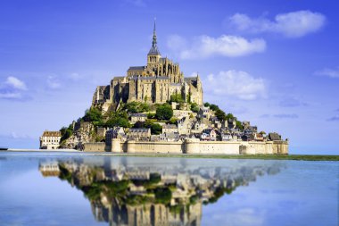 Mont saint Michel clipart