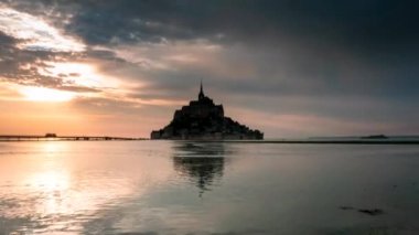 Mont saint michel batımında, Fransa