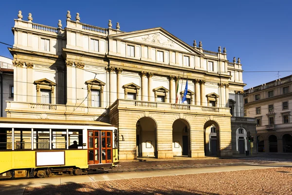 La Scala em Milão — Fotografia de Stock