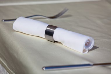 Çelik kap ve peçete halkası