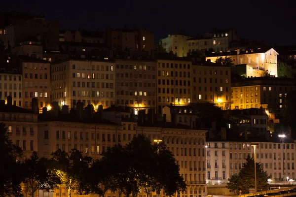 Міський пейзаж Ліон, Франція вночі — стокове фото