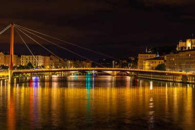Lyon, Fransa Cityscape geceleri