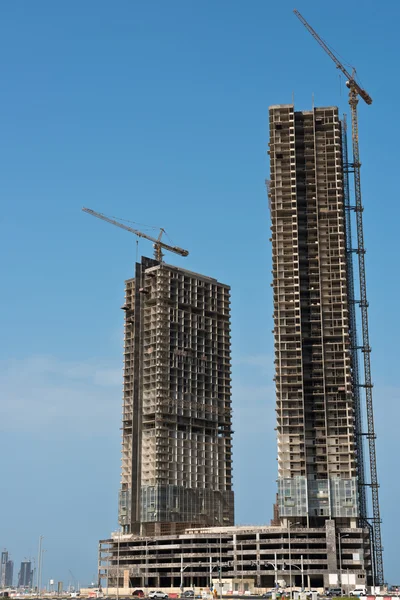 Abu Dhabi nieuw district met wolkenkrabbers — Stockfoto