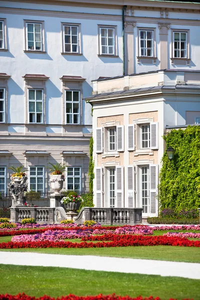 Mirabell garten in salzburg, österreich — Stockfoto