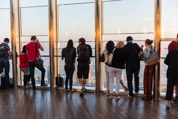 Gözlem güverte insanlara  