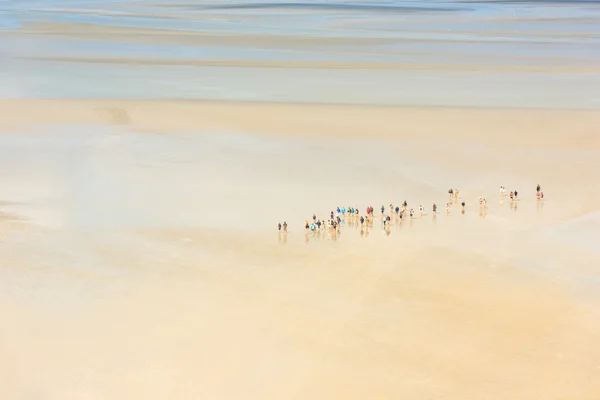 Uitzicht vanaf de muren van Mont Saint Michel — Stockfoto