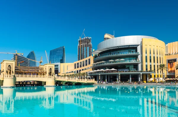 Dubai shopping mall exterior — Stock Photo, Image
