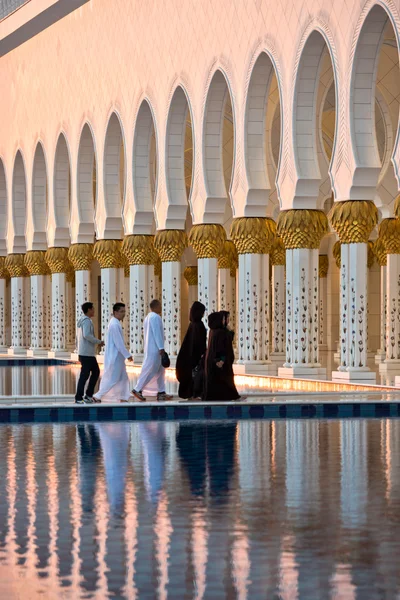 มัสยิดสีขาว Sheikh Zayed — ภาพถ่ายสต็อก