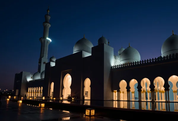 Sheikh Zayed fehér Mosque — Stock Fotó