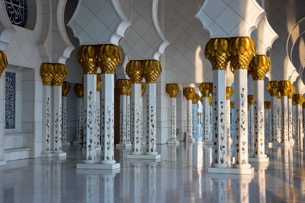 Sheikh zayed witte moskee — Stockfoto