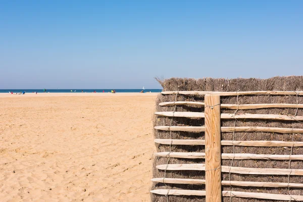 Spiaggia di Deauville con recinzione — Foto Stock