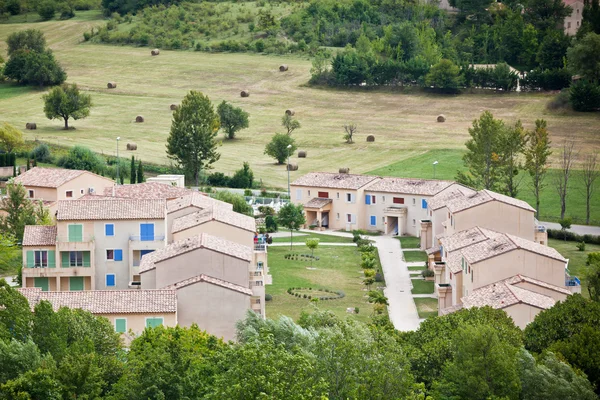 Montbrun les Bains widok wieś w Provence, Francja — Zdjęcie stockowe