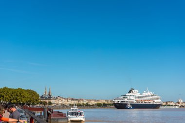  yolcu gemisi Prinsendam Bordeaux 