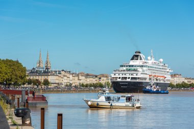  yolcu gemisi Prinsendam Bordeaux 
