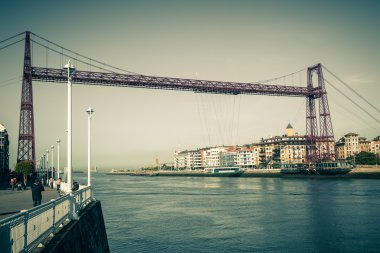 Bizkaia asma köprü  