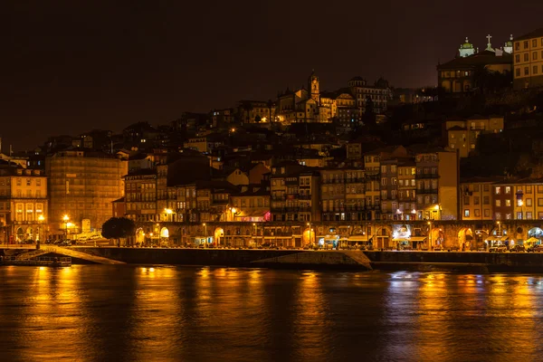 Vista general del casco antiguo de Oporto — Foto de Stock