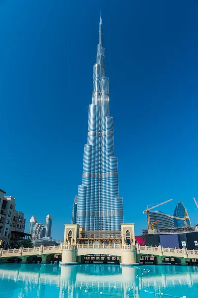 Burj al Khalifa, o edifício mais alto do mundo — Fotografia de Stock